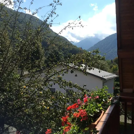 Chalet Route De Bonne Garde 샬레 Bagnères-de-Luchon